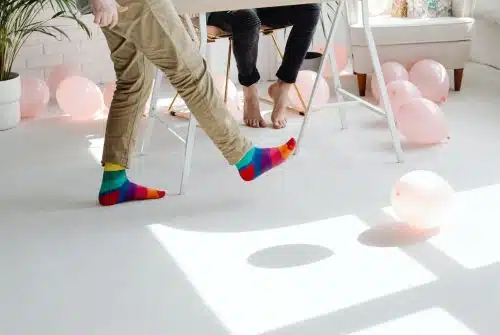 Les couleurs de chaussettes qui ajoutent une touche de sophistication