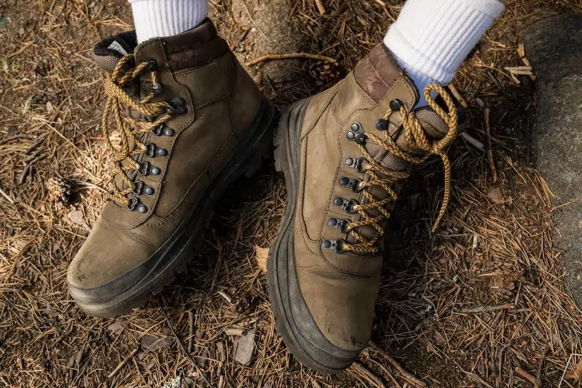 Les risques de ne pas traiter les douleurs provoquées par les chaussures de sécurité