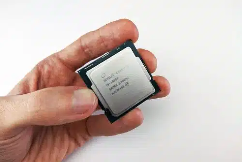 Les processeurs Intel Core i3 pour les amateurs de montage vidéo : sont-ils suffisamment puissants