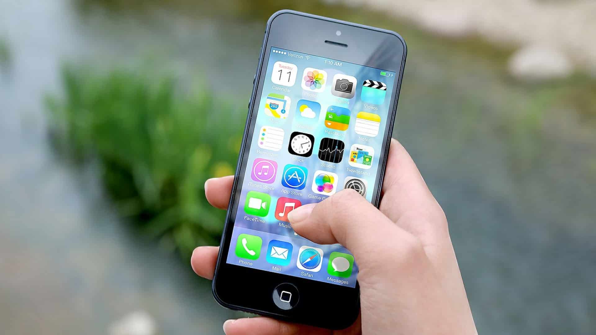 Pourquoi consulter un guide comparatif avant l’achat de son smartphone ?
