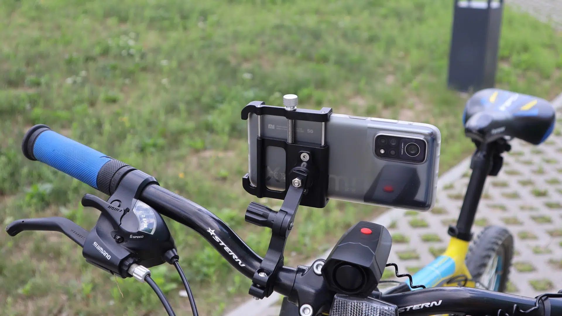 Support de téléphone sur le vélo : que trouve t-on aujourd’hui ?